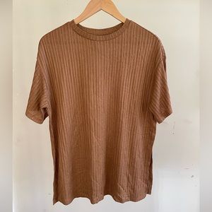 H&M blouse. Size S. Very good condition.